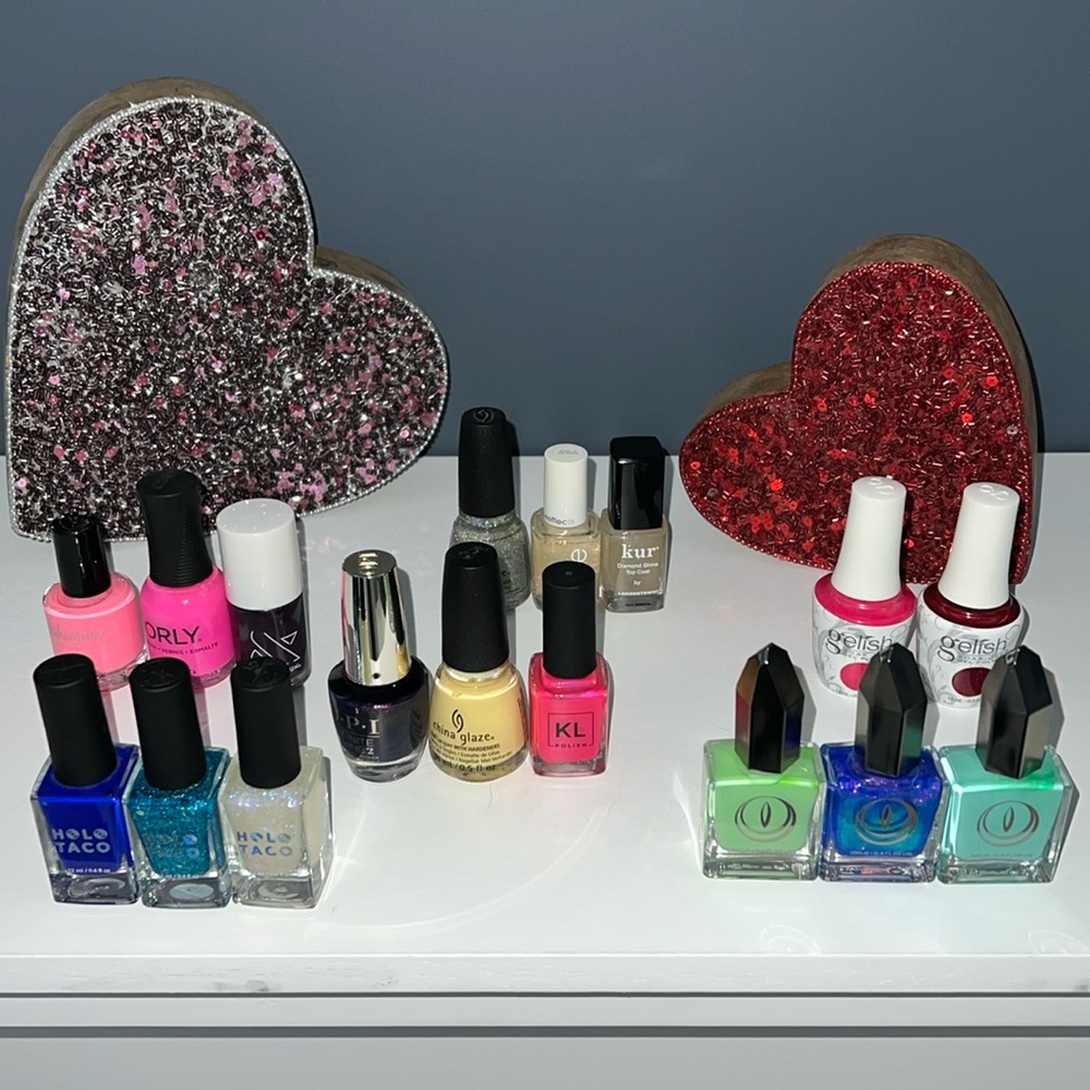 Major discount!! Nail polish bundle